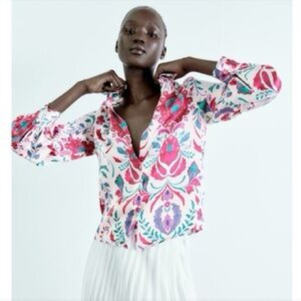 Zara Floral Print Button Down Blouse White Hot Pink Blue Retro Size Small - Picture 2 of 9